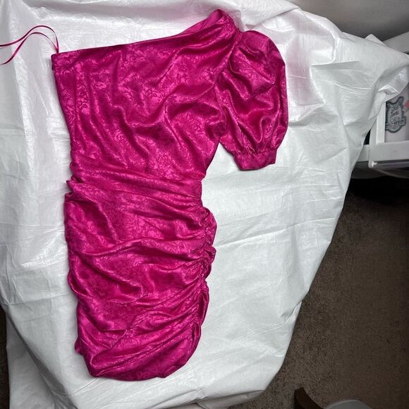 Ronny Kobo Nadia Ruched One Shoulder Pink Mini Dress Size Small NWT - Picture 4 of 10